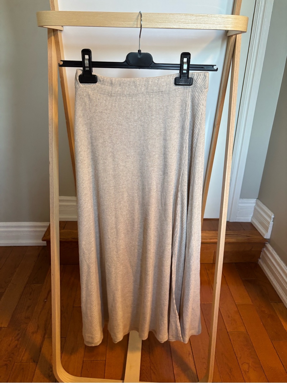 Mango Ribbed Maxi Skirt in Light Beige